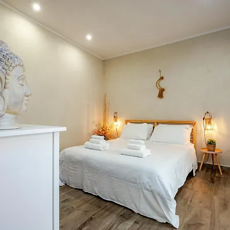 Incanto Apartment *